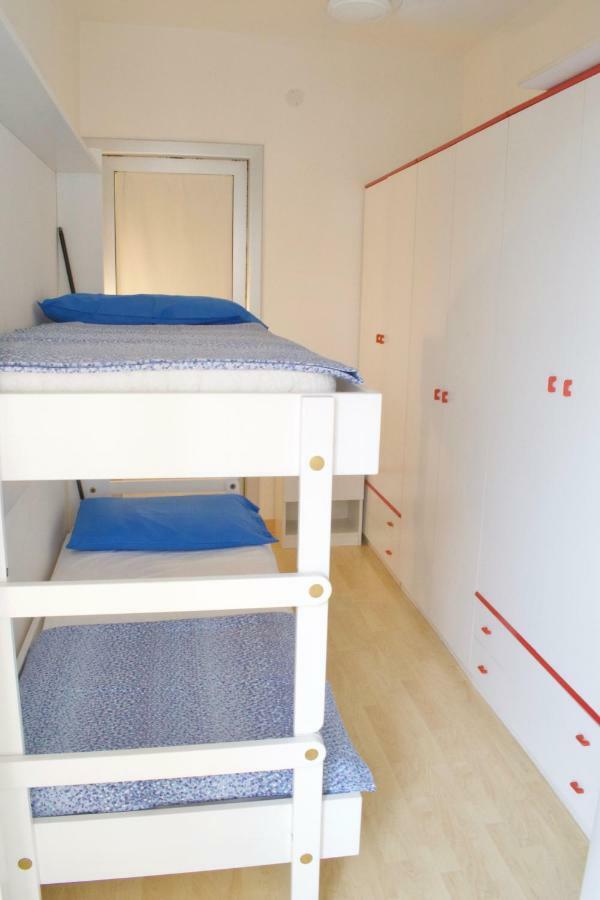 Apartment App4rent Augustus Sea View - Family House - Wifi&parking - 3 Lido di Jesolo